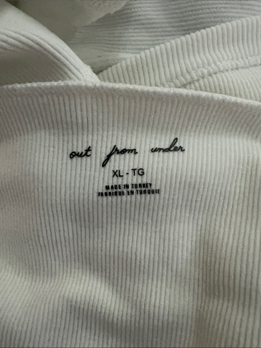 Urban Outfitters White Ribbed V-Neck Bralette Tank - Picture 2 of 6